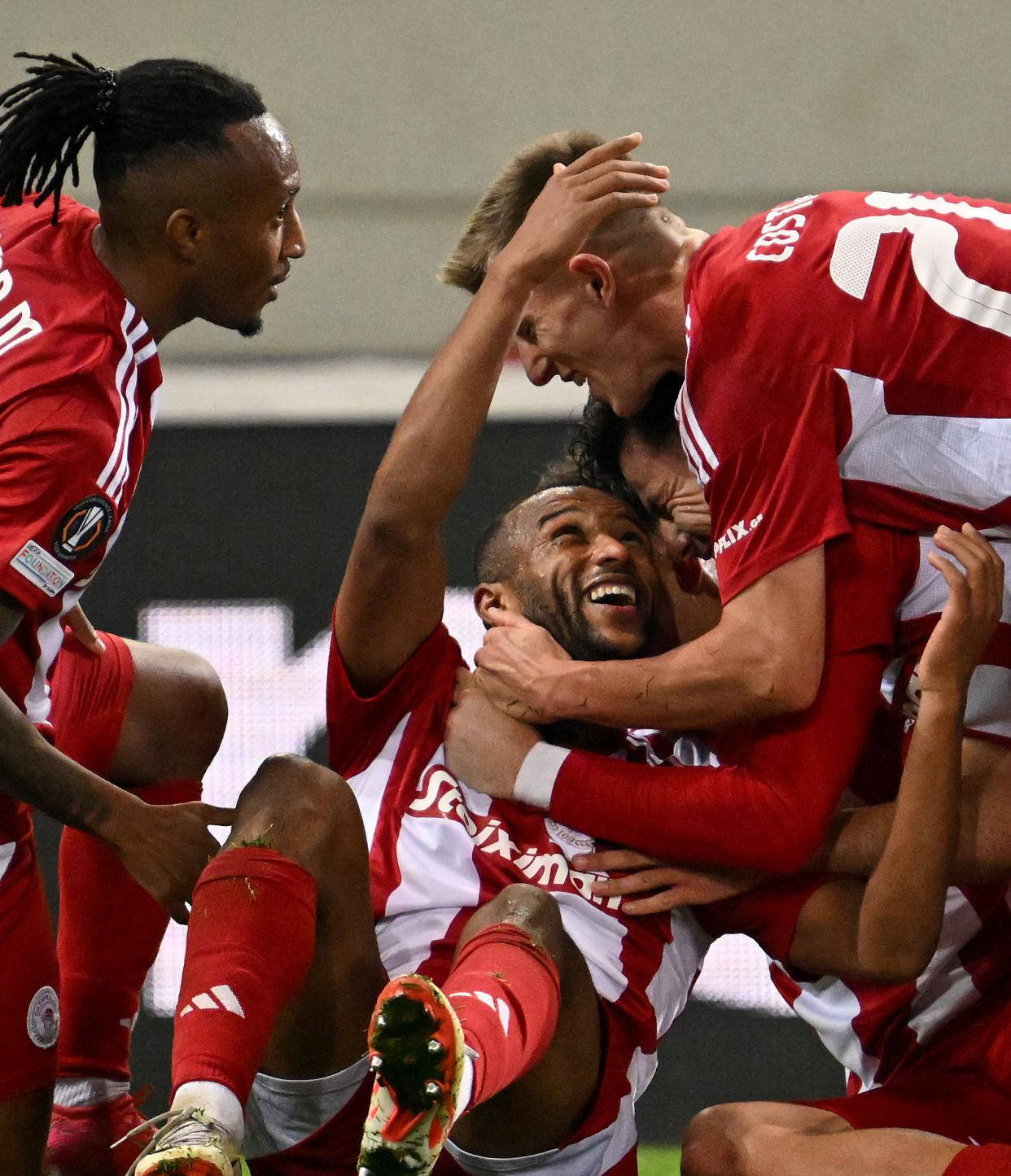 曼联遗憾负于阿贾克斯,告别欧冠赛事舞台是哪一集